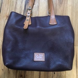 Dooney & Bourke Tote